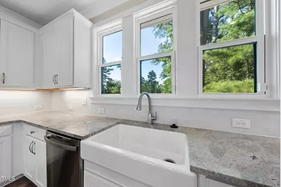 5501 Cedar Mill Drive, Raleigh, NC 27606 - Photo 18