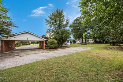 301 E H Street, Erwin, NC 28339 - Photo 54