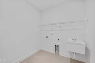 62 W Victoria Rdg Dr, Selma, NC 27576 - Photo 14