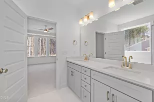 62 W Victoria Rdg Dr, Selma, NC 27576 - Photo 16