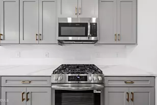 62 W Victoria Rdg Dr, Selma, NC 27576 - Photo 22