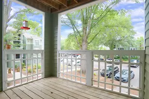 1201 Westview Ln, Raleigh, NC 27605 - Photo 10