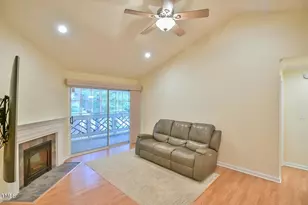 1002 Kingswood Dr, Chapel Hill, NC 27517 - Photo 4