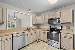 1646 Stonegate N, Sanford, NC 27332 - Photo 8