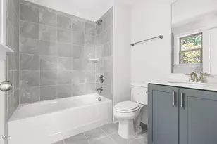 911 Grant St, Durham, NC 27701 - Photo 18