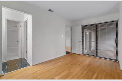 700 Bishops Park Drive #102, Raleigh, NC 27605 - Photo 18