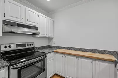 700 Bishops Park Drive #102, Raleigh, NC 27605 - Photo 4