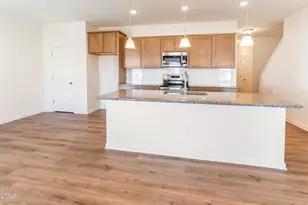 172 Courtside Dr, Dunn, NC 28334 - Photo 14