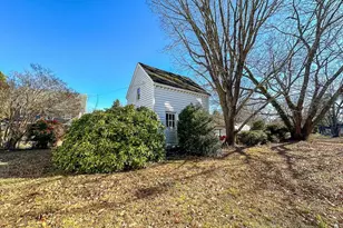 302 Halifax St, Warrenton, NC 27589 - Photo 4