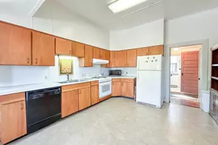 302 Halifax St, Warrenton, NC 27589 - Photo 30