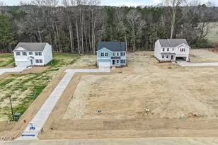 174 Harriette Ct, Lillington, NC 27546 - Photo 4