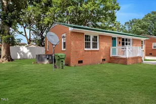 712 E 13th St St, Roanoke Rapids, NC 27870 - Photo 12