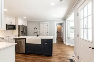 5704 Baird Dr, Raleigh, NC 27606 - Photo 6