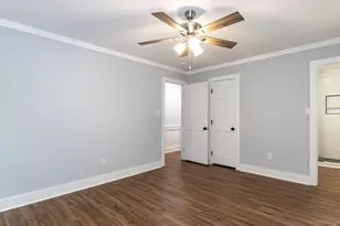 5704 Baird Dr, Raleigh, NC 27606 - Photo 14