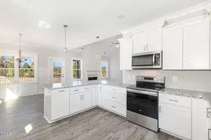 289 Tee Dr, Selma, NC 27576 - Photo 16