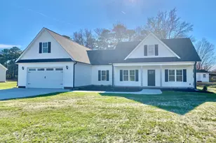 385 Paul Hare Rd, Goldsboro, NC 27530 - Photo 2