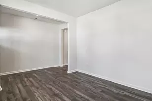 90 Babbling Creek Dr, Youngsville, NC 27596 - Photo 4