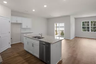 100 Babbling Crk Dr, Youngsville, NC 27596 - Photo 6