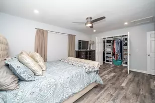 5961 Dixon Dr, Raleigh, NC 27609 - Photo 18