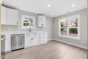 215 N Lumber St, Nashville, NC 27856 - Photo 6