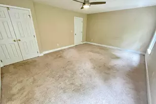 9519 Dellbrook Ct, Raleigh, NC 27617 - Photo 22