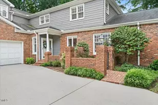 107 Greensview Dr, Cary, NC 27518 - Photo 4