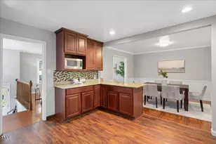 5812 Old Forge Cir, Raleigh, NC 27609 - Photo 6