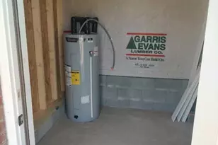 34 Holly Mar Dr, Zebulon, NC 27597 - Photo 8