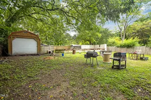 630 East Ave, Henderson, NC 27536 - Photo 16