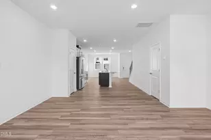 2303 Oakwood Meadows Ln, Raleigh, NC 27604 - Photo 6