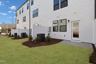 2305 Oakwood Meadows Ln, Raleigh, NC 27604 - Photo 32