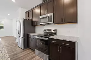 2309 Oakwood Meadows Ln, Raleigh, NC 27604 - Photo 16