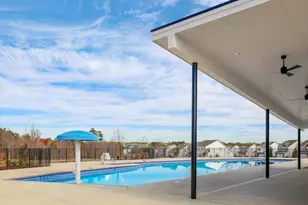 1024 Bolton Pointe Dr, Zebulon, NC 27597 - Photo 18