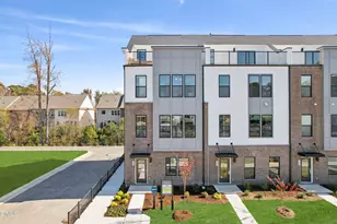 2736 Kempthorne Rd, Cary, NC 27519 - Photo 12