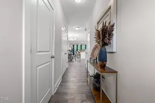 862 Pryor St, Mebane, NC 27302 - Photo 2