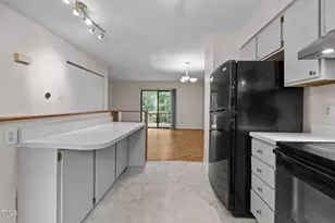 107 Weatherstone Dr, Chapel Hill, NC 27514 - Photo 12