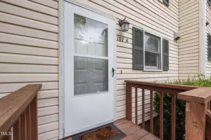 107 Weatherstone Dr, Chapel Hill, NC 27514 - Photo 6