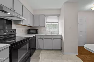 107 Weatherstone Dr, Chapel Hill, NC 27514 - Photo 16