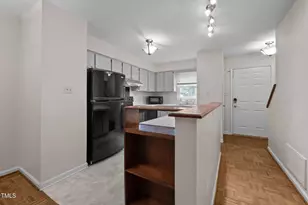 107 Weatherstone Dr, Chapel Hill, NC 27514 - Photo 12