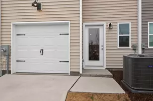 21 Rusling Leaf Dr, Fuquay Varina, NC 27526 - Photo 8