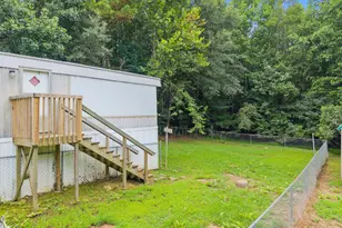 351 Melinda Ln, Henderson, NC 27537 - Photo 8