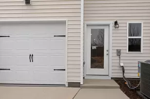 31 Rusling Leaf Dr, Fuquay Varina, NC 27526 - Photo 8