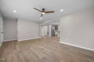 118 Cherry St, Henderson, NC 27536 - Photo 6