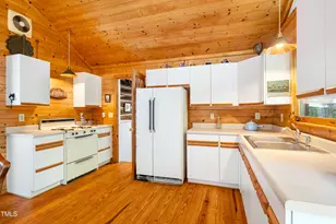 10 Bynum Beach Rd, Pittsboro, NC 27312 - Photo 14