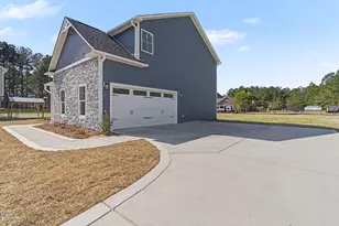 1513 Eastbay, Fayetteville, NC 28312 - Photo 2