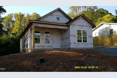 145 E Jay Street, Coats, NC 27521 - Photo 4