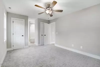 145 E Jay Street, Coats, NC 27521 - Photo 8