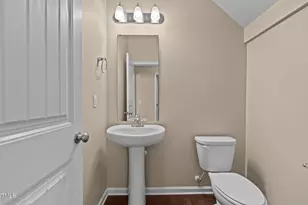 2605 Magnolia Tree Ln, Durham, NC 27703 - Photo 10