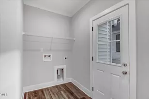 406 W Granville St, Dunn, NC 28334 - Photo 14