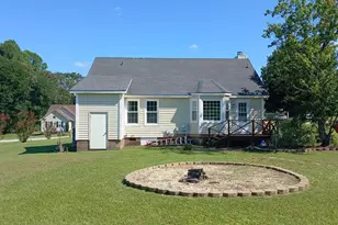 151 Winchester Ave, Coats, NC 27521 - Photo 2